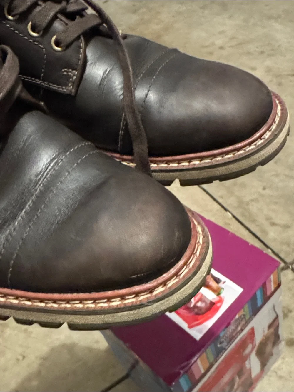 Timberland EarthKeepers Men's Brown Leather Chukka Boots size 8.5
